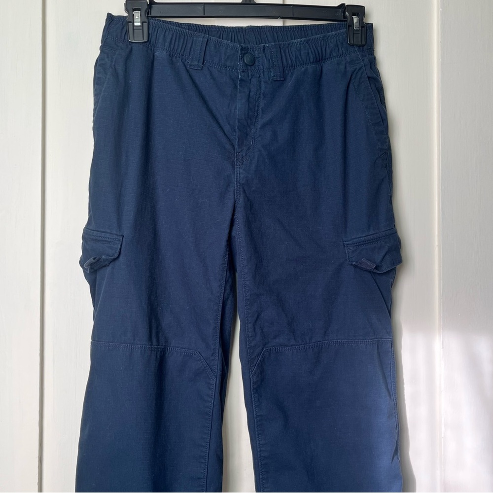 Lands’ End Kids Iron Knee Navy Blue Elastic Waist Pants Sz 18 Great condition.